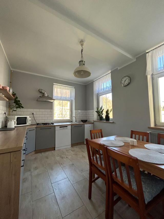 Apartament Nad Galeria Blisko Centrum Kudowy Kudowa-Zdrój Extérieur photo